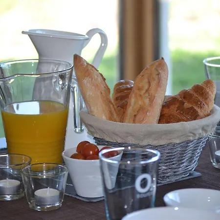 Les Hauts De Toulvern Hotel